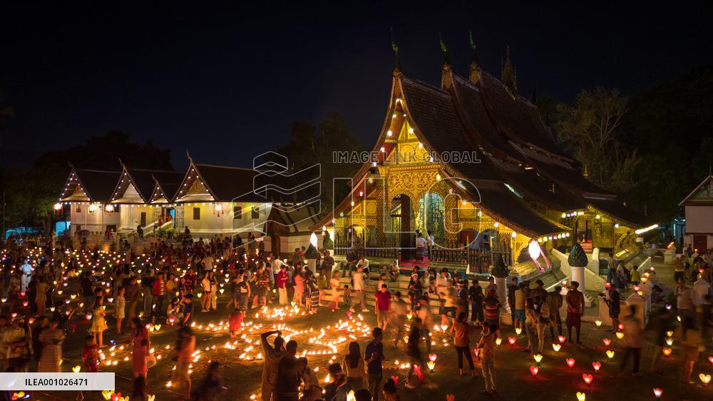 LAOS-LUANG PRABANG-BOUN LAI HEUA FAI FESTIVAL