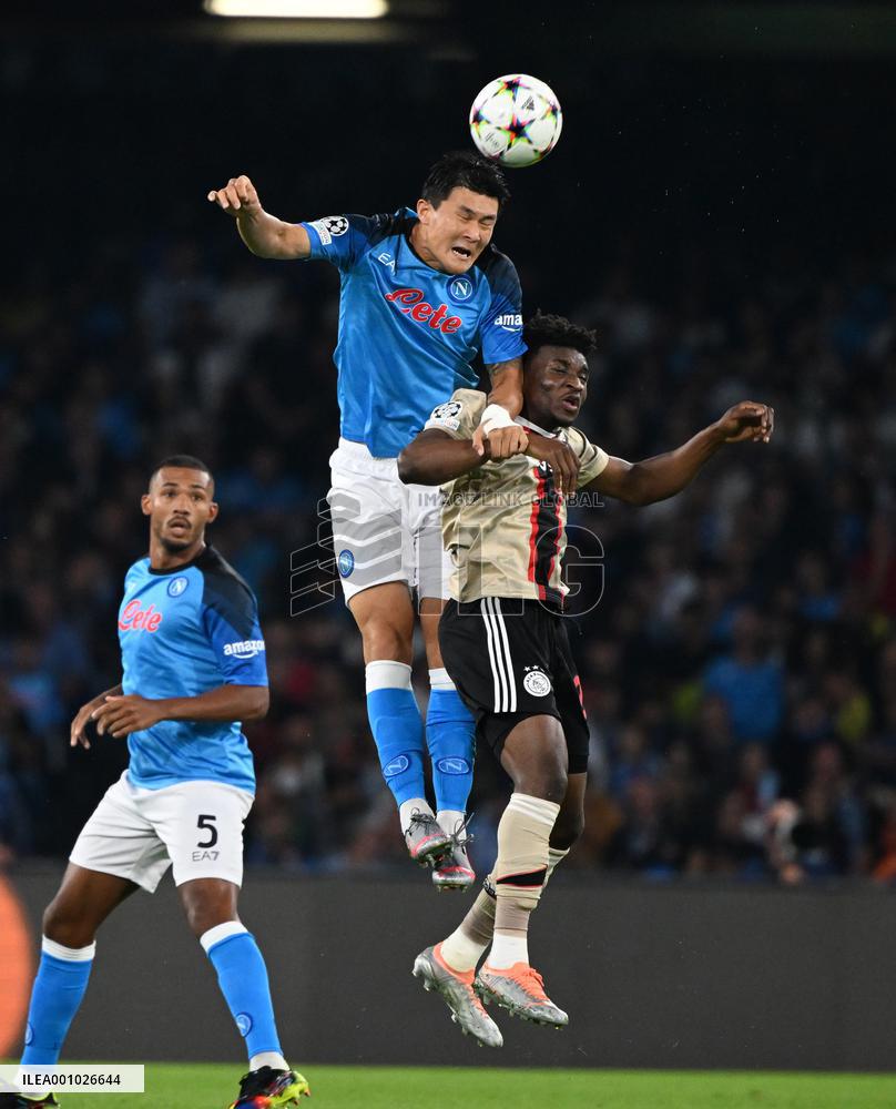 (SP)ITALY-NAPLES-FOOTBALL-UEFA CHAMPIONS LEAGUE-GROUP A-NAPOLI VS AJAX