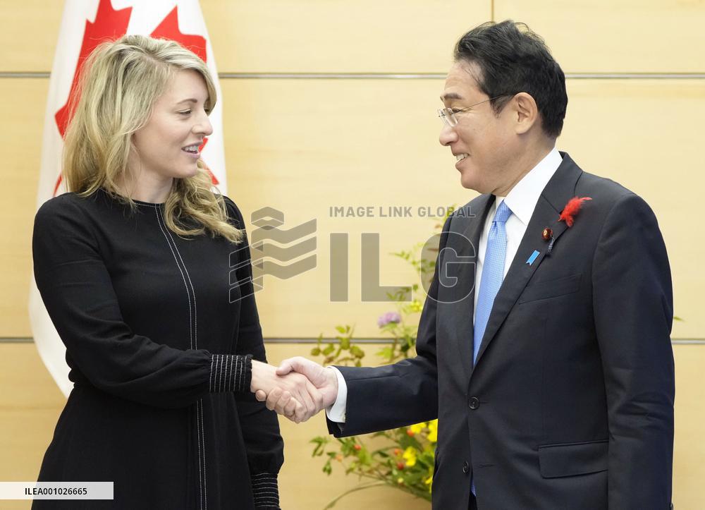 Japan-Canada talks