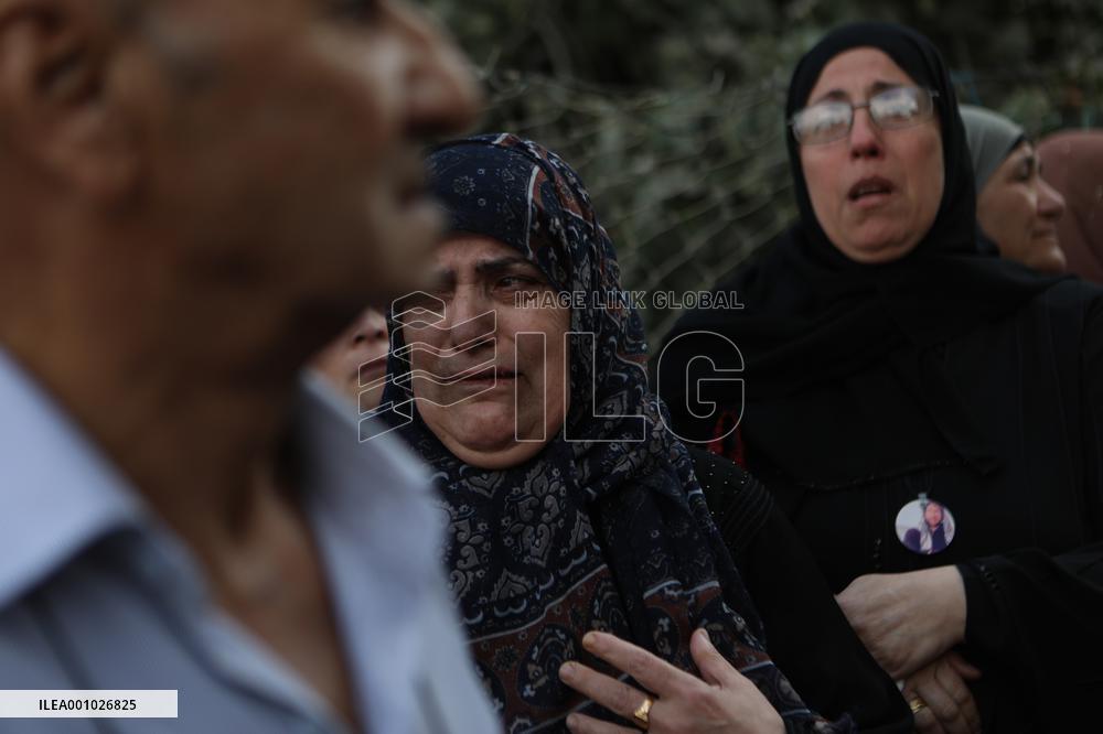 MIDEAST-HEBRON-FUNERAL