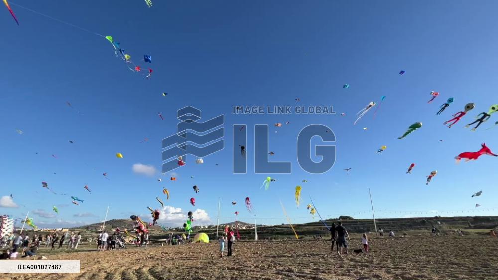 Malta holds int'l kite festival