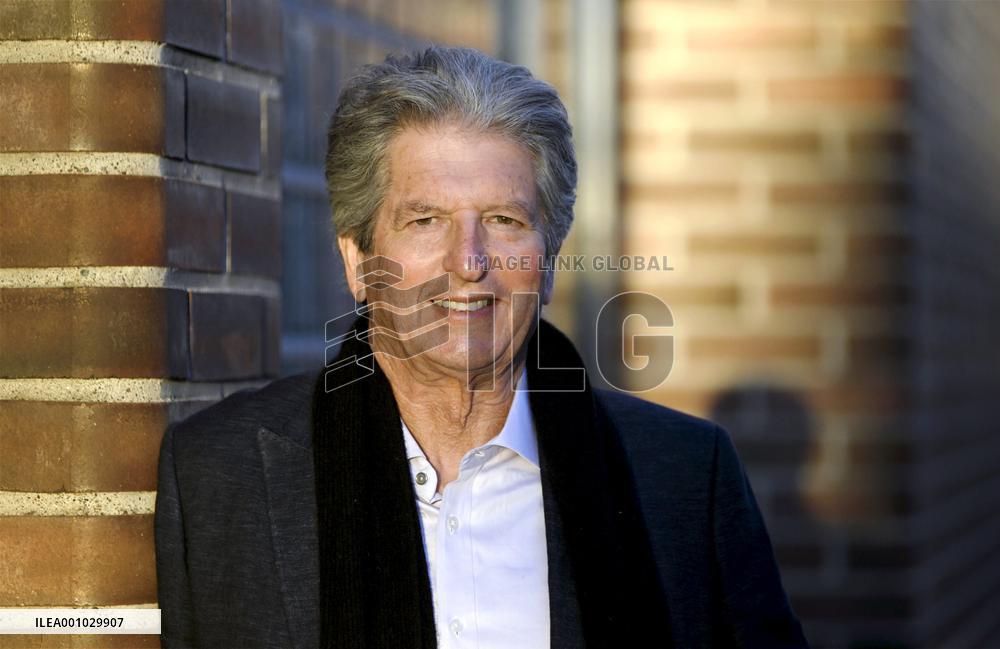 Martin Green, solar cell pioneer wins the 1 million euros Millennium Technology Prize