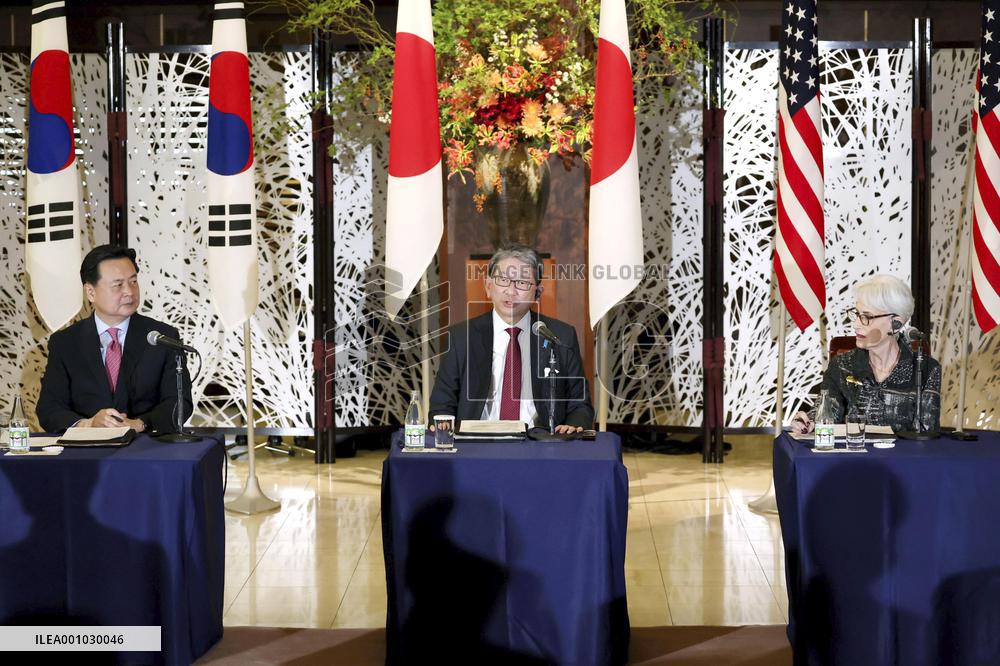 Japan-U.S.-S. Korea talks