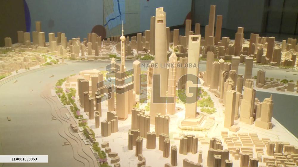 China's Shanghai builds Suzhou River into overwater tourist attraction