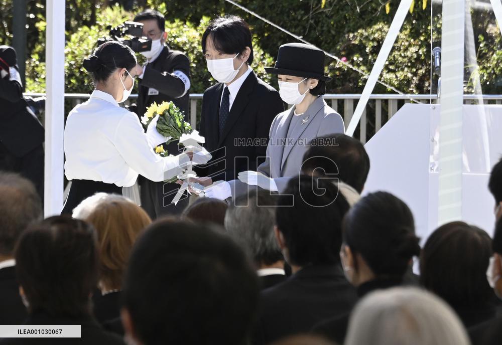 Japan crown prince, crown princess at memorial ceremony