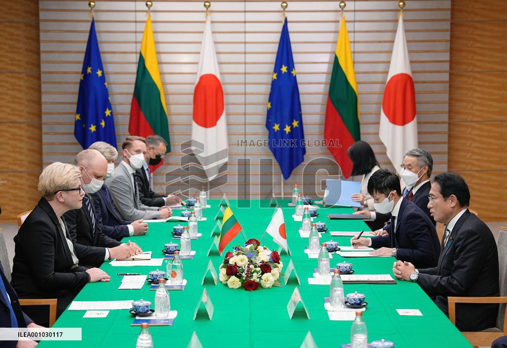 Japan-Lithuania talks