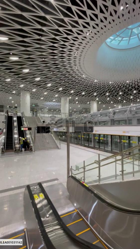 Driverless metro line opens in Shenzhen, China