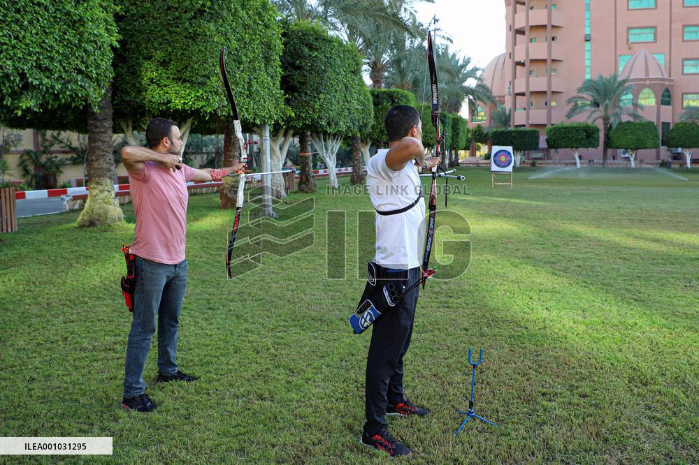 MIDEAST-GAZA CITY-ARCHERY-BOWS