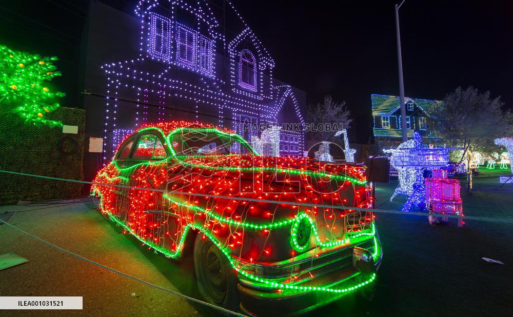 CANADA-MISSISSAUGA-LIGHT SHOW