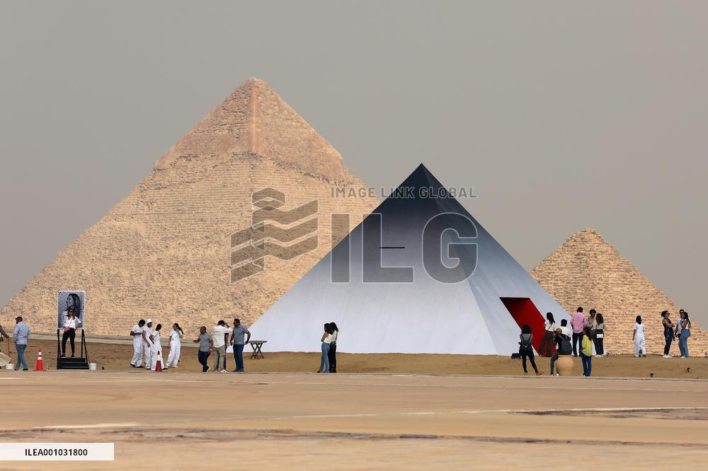 EGYPT-GIZA-ART EXHIBITION