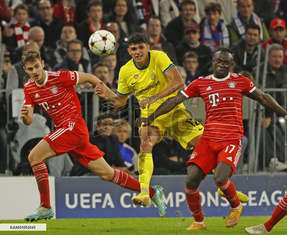 (SP)GERMANY-MUNICH-FOOTBALL-UEFA CHAMPIONS LEAGUE-GROUP C-BAYERN MUNICH VS INTER MILAN