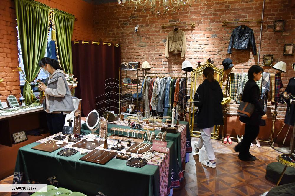 CHINA-SHANDONG-QINGDAO-OLD CITY WITH VITALITY (CN)