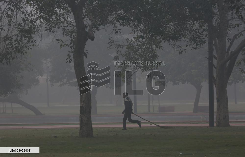 INDIA-NEW DELHI-AIR POLLUTION-SMOG