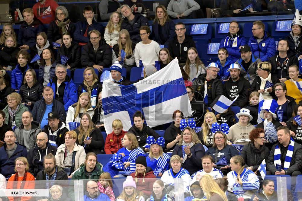 Ringette world championships final match (1/2) Canada vs Finland