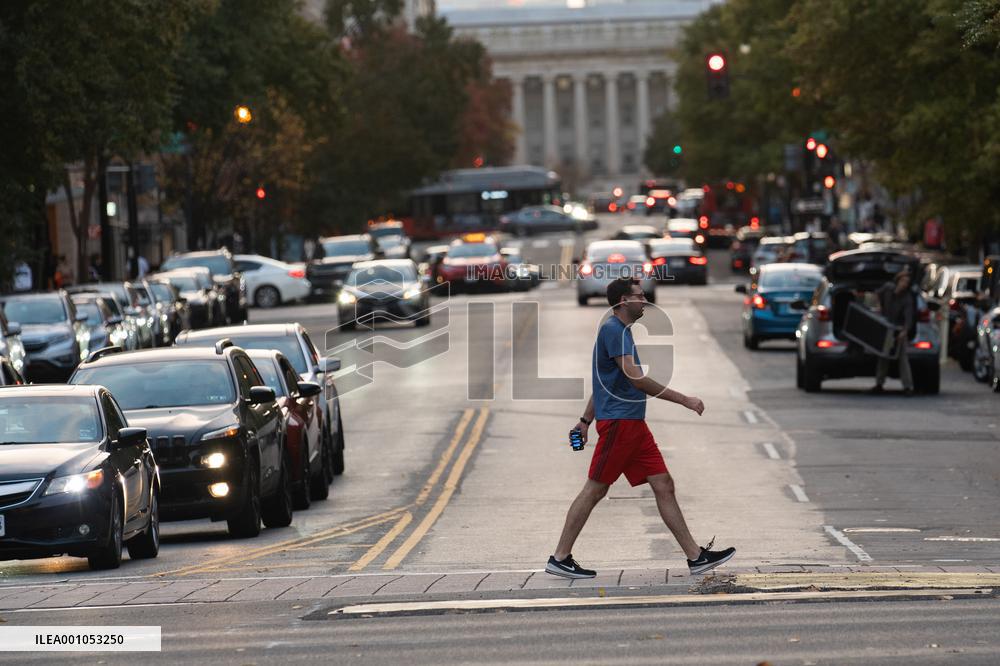 U.S.-OCTOBER-JOBS-U.S. DOLLAR