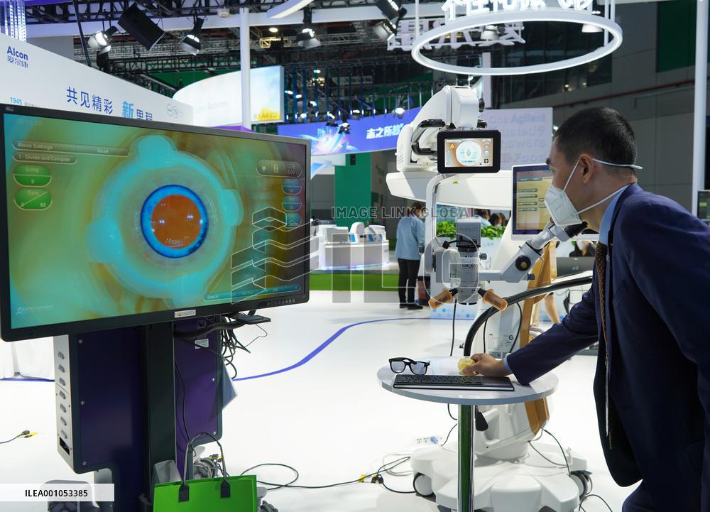 (CIIE) CHINA-SHANGHAI-CIIE-EXHIBITION (CN)