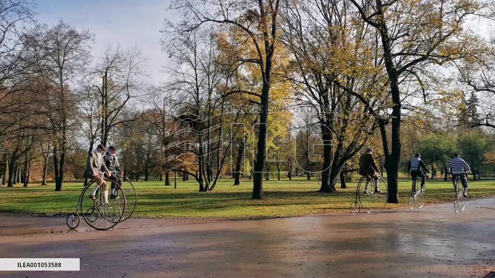 High-wheel bicycle enthusiasts gather in Prague for traditional race
