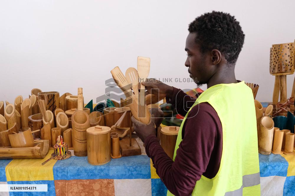 UGANDA-KAMPALA-BAMBOO ASSOCIATION