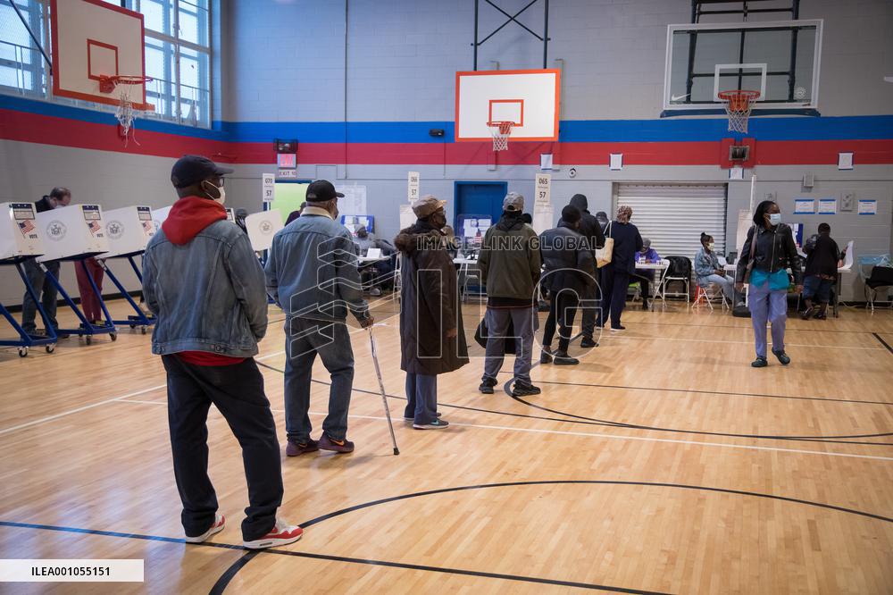 U.S.-NEW YORK-MIDTERM ELECTIONS