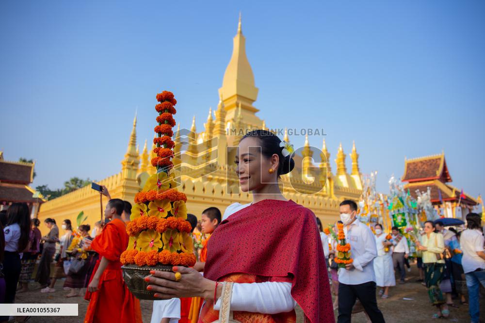 LAOS-VIENTIANE-THAT LUANG FESTIVAL