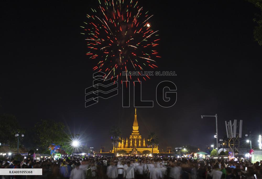 LAOS-VIENTIANE-THAT LUANG FESTIVAL