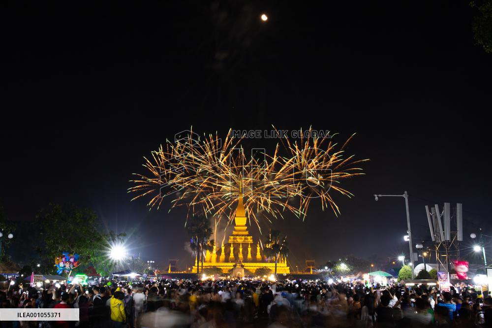 LAOS-VIENTIANE-THAT LUANG FESTIVAL