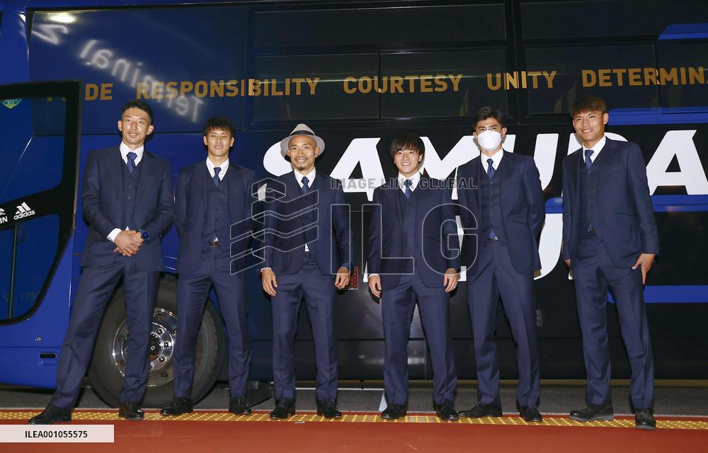 Football: Japan players leaving for Doha