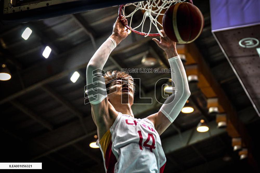 (SP)IRAN-TEHERAN-BASKETBALL-FIBA WORLD CUP-QUALIFIER-CHINA VS IRAN