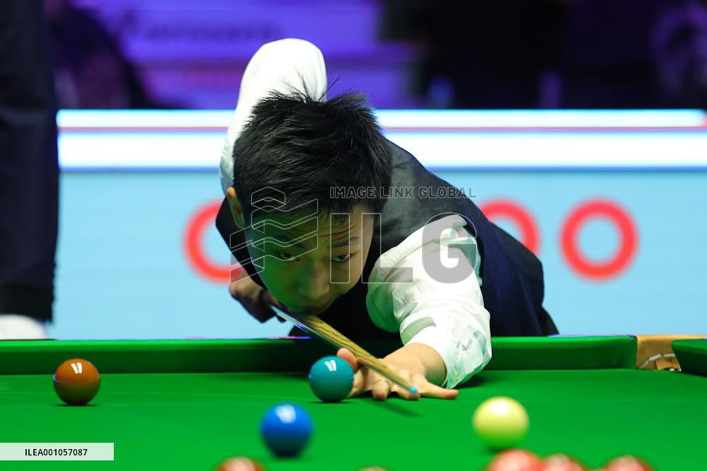 (SP)BRITAIN-YORK-SNOOKER-UK CHAMPIONSHIP-ROUND 1