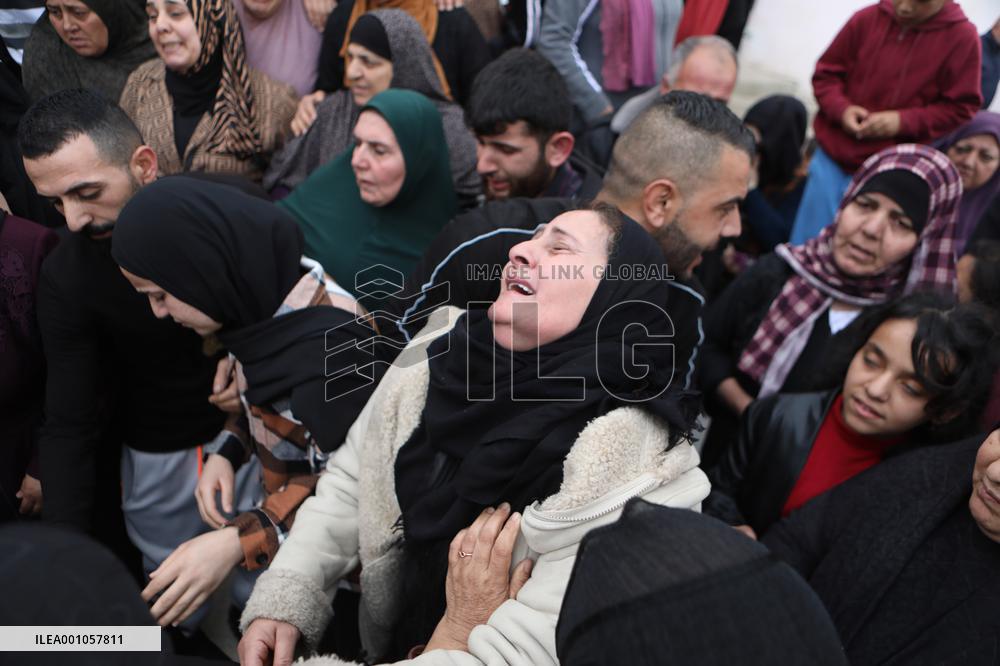 MIDEAST-HEBRON-FUNERAL