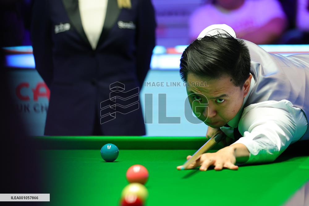 (SP)BRITAIN-YORK-SNOOKER-UK CHAMPIONSHIP-ROUND 1