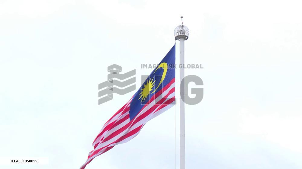 Malaysia's general election: over 200,000 early voters cast ballots