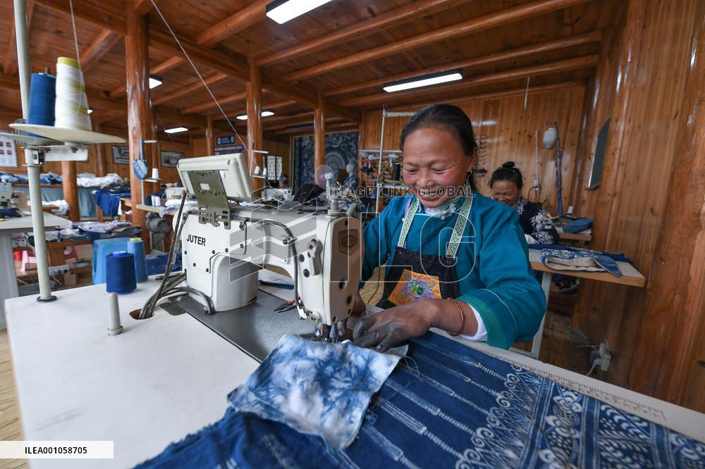 CHINA-GUIZHOU-DANZHAI-INTANGIBLE CULTURAL HERITAGE-WORKSHOPS (CN)