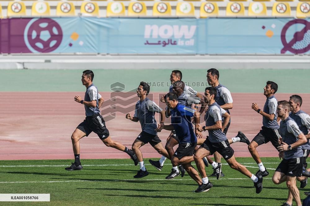 (SP)QATAR-DOHA-FIFA WORLD CUP-REFEREES-PRACTICE SESSION