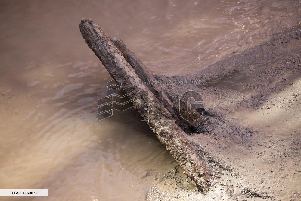 CHINA-SHANGHAI-ANCIENT SHIPWRECK-SALVAGE  (CN)