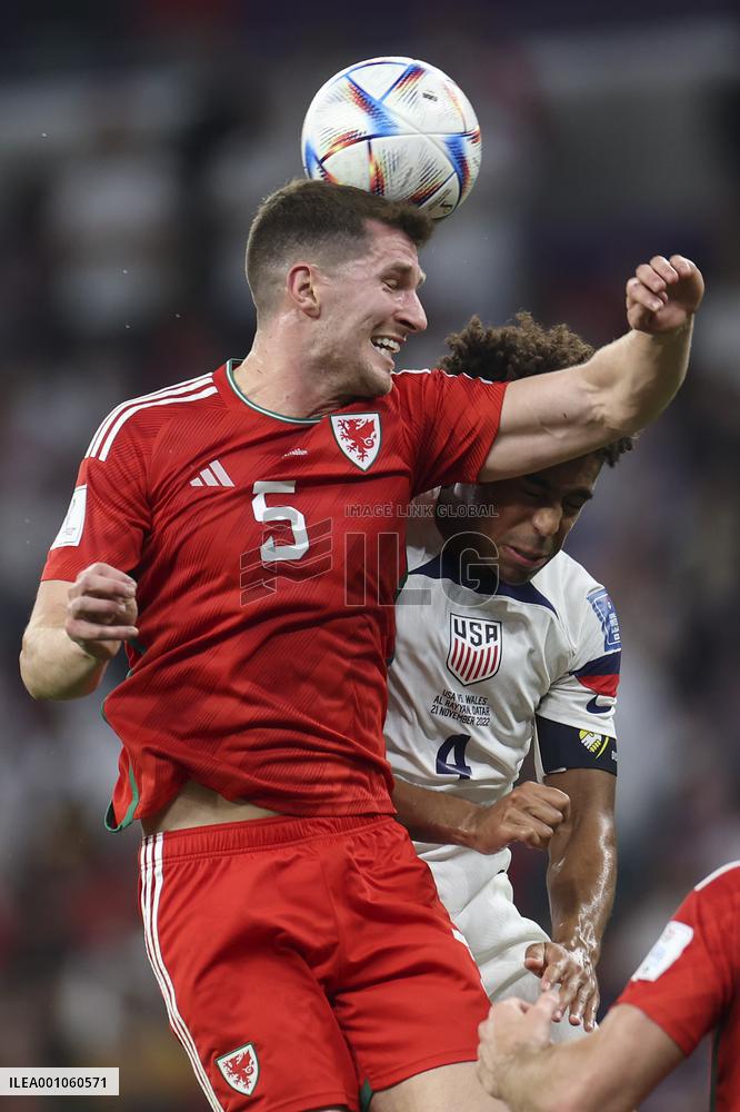 (SP)QATAR-AL RAYYAN-FOOTBALL-2022 WORLD CUP-GROUP B-USA VS WAL