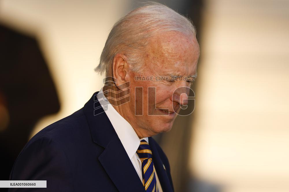 U.S.-BIDEN-NEW YORK STATE-EMERGENCY-SNOWFALL