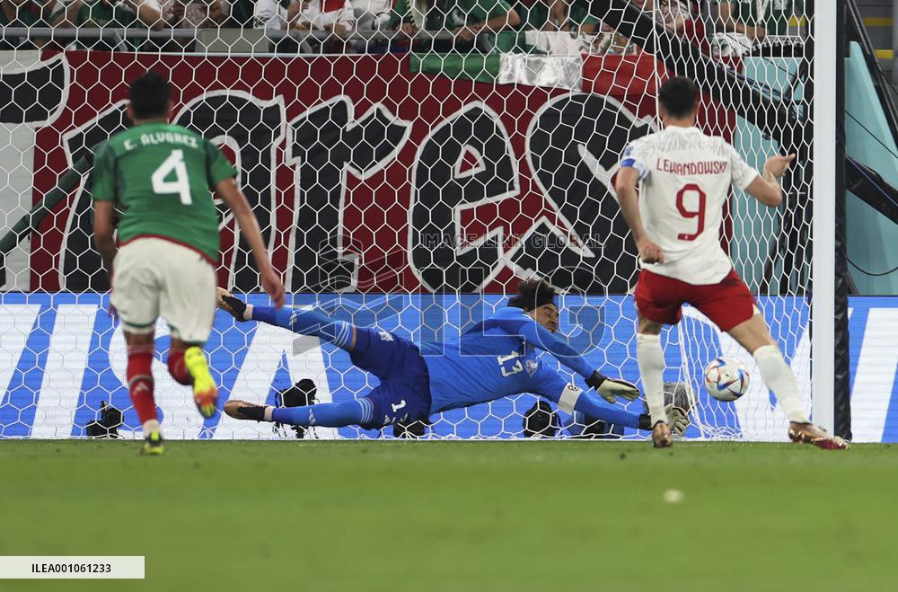 (SP)QATAR-DOHA-2022 WORLD CUP-GROUP C-MEX VS POL