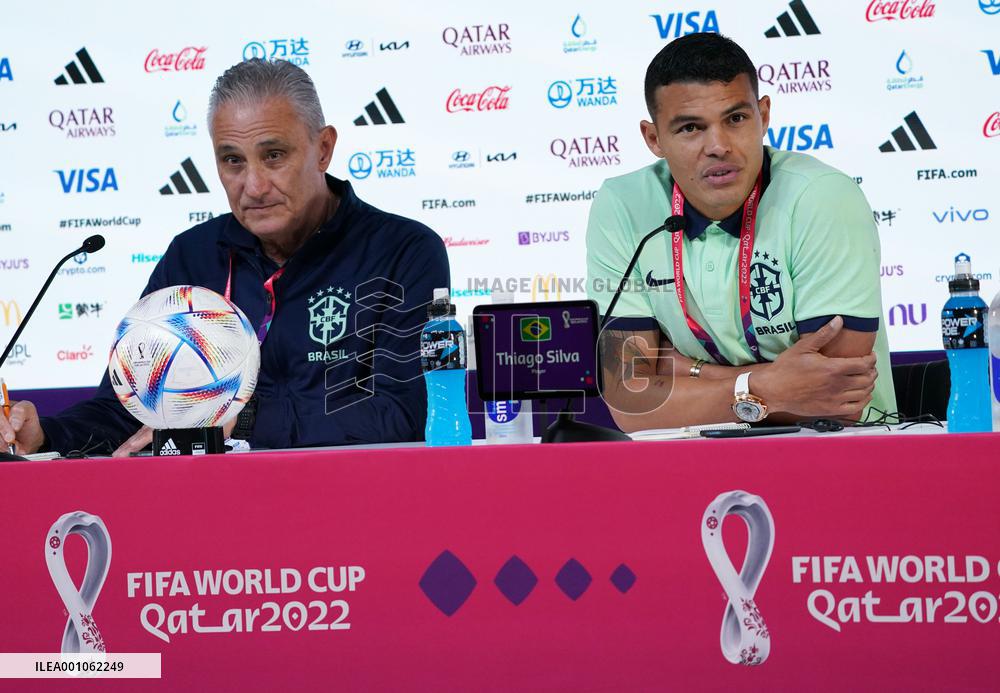 (SP)QATAR-DOHA-FOOTBALL-FIFA WORLD CUP-GROUP G-BRAZIL-PRESS CONFERENCE