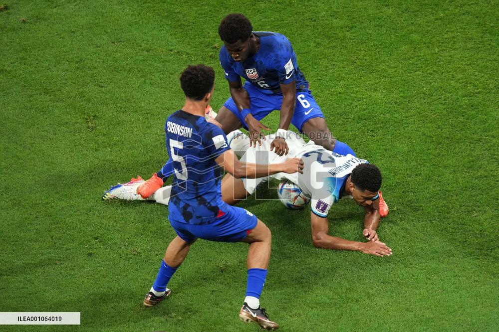 (SP)QATAR-AL KHOR-2022 WORLD CUP-GROUP B-ENG VS USA