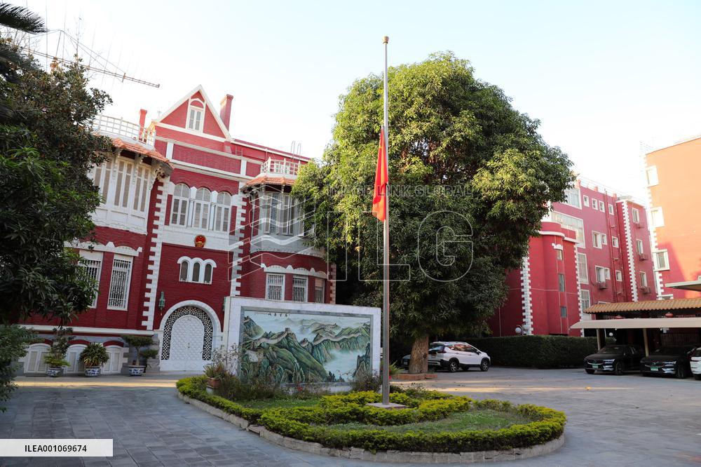 CHINA'S EMBASSIES-CONSULATES-OTHER AGENCIES STATIONED OVERSEAS-JIANG ZEMIN-NATIONAL FLAG-HALF-MAST