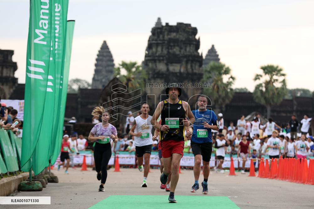 (SP)CAMBODIA-SIEM REAP-HALF MARATHON
