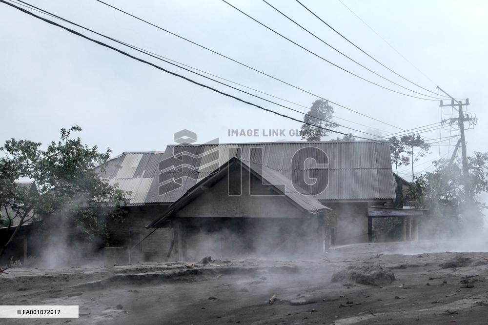 INDONESIA-EAST JAVA-MOUNT SEMERU-ERUPTION-AFTERMATH