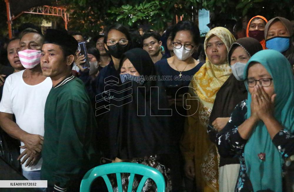 INDONESIA-SEMARANG-BUS-ACCIDENT