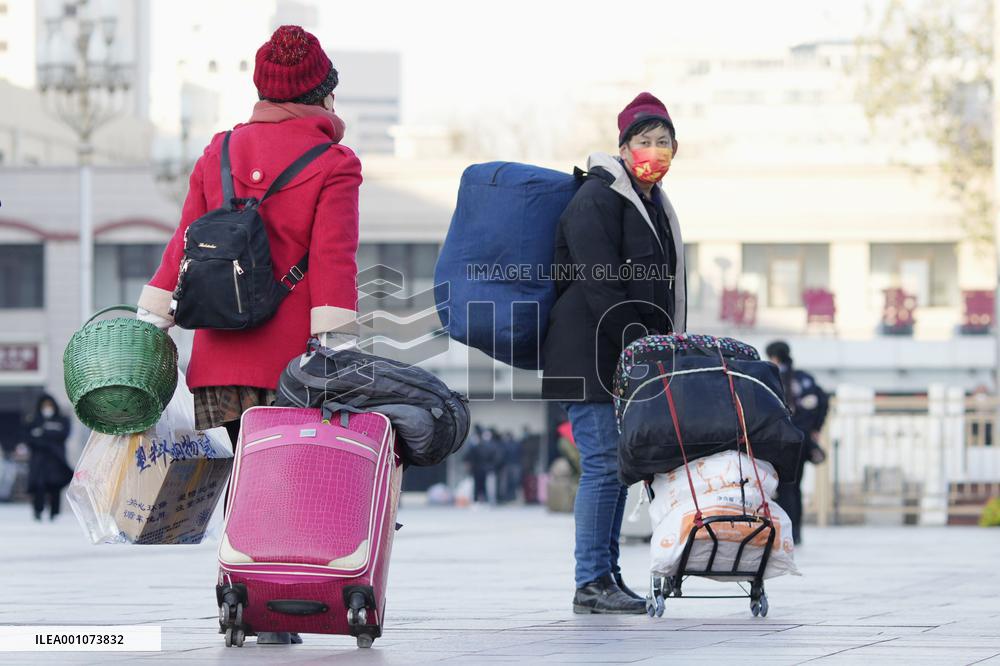 Beijing eases COVID curbs