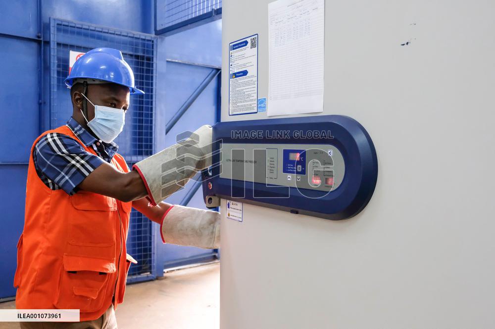 UGANDA-ENTEBBE-EBOLA-TRIAL VACCINE