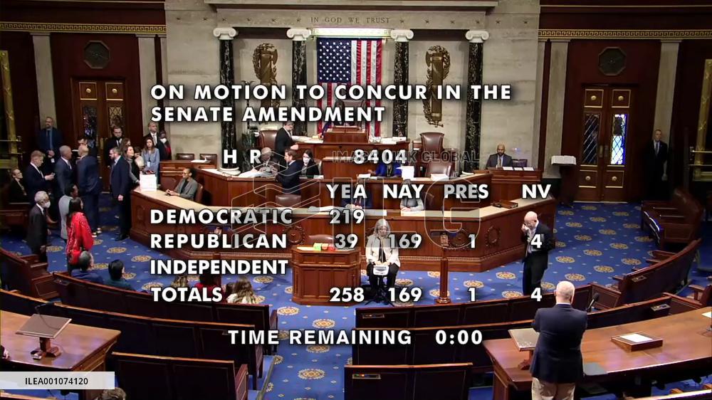 U.S. Congress passes bill on same-sex marriage