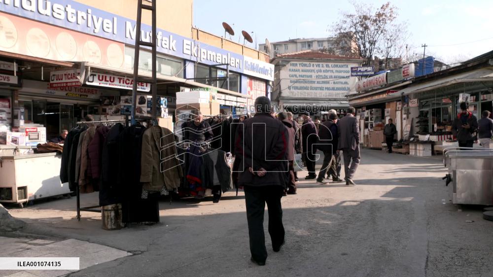 Turks turn to second-hand goods amid economic woes, soaring inflation