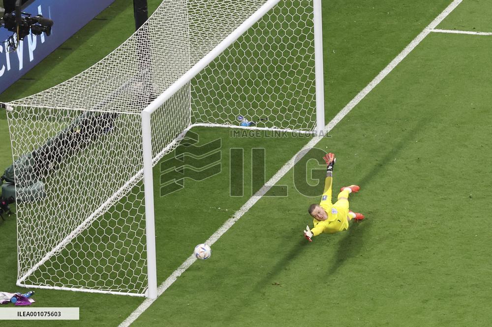 (SP)QATAR-AL KHOR-2022 WORLD CUP-QUARTERFINAL-ENG VS FRA