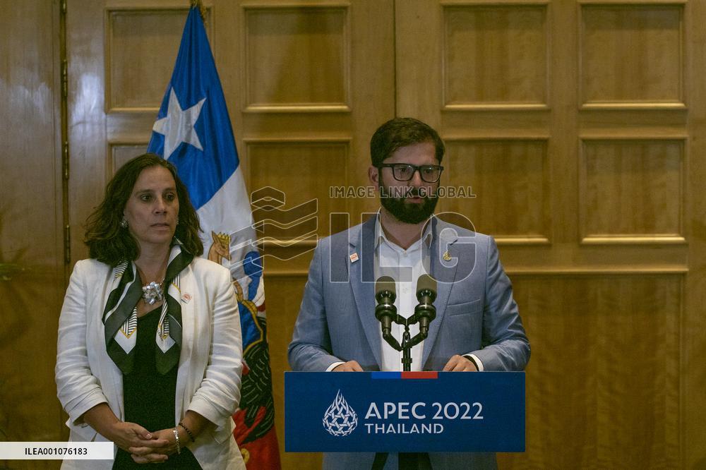 President Boric takes stock of his first day in APEC